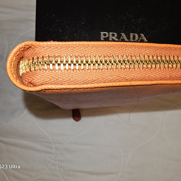 Prada  Wallet - Picture 5 of 10